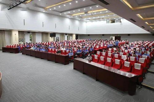 許昌市消防救援支隊(duì)走進(jìn)許昌卷煙廠開展消防安全知識培訓(xùn)活動