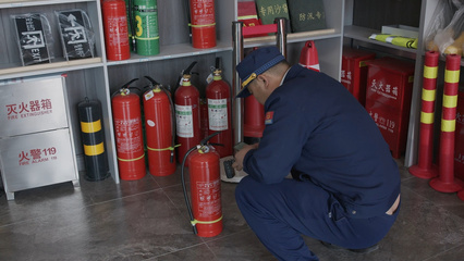 綏化市消防救援支隊(duì)開展滅火器專項(xiàng)抽查工作，筑牢消防安全防線